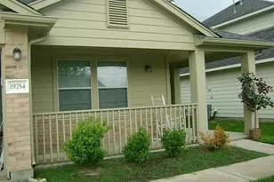 19754 Cozy Cabbin Dr, Katy, TX 77449 - Photo 3