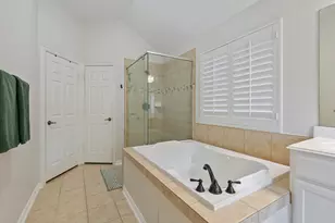 2408 Hollowbrook Ln, Conroe, TX 77384 - Photo 23