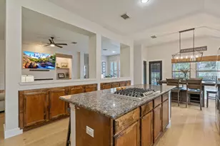 2408 Hollowbrook Ln, Conroe, TX 77384 - Photo 17