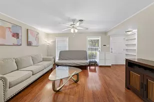 6705 Roos Rd, Houston, TX 77074 - Photo 9