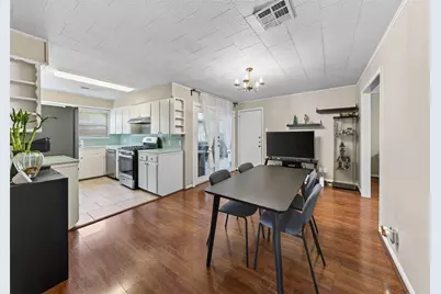 6705 Roos Road, Houston, TX 77074 - Photo 13