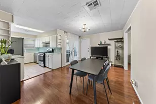 6705 Roos Rd, Houston, TX 77074 - Photo 13