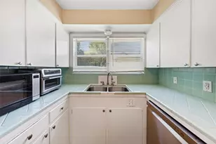 6705 Roos Rd, Houston, TX 77074 - Photo 15