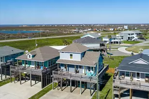 972 Surf Rd, Crystal Beach, TX 77650 - Photo 27