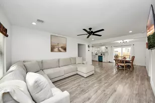 1110 Johnson St, Pasadena, TX 77506 - Photo 7