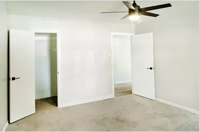 9515 Highmeadow Drive, Houston, TX 77063 - Photo 7