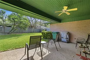 5703 Rutherglenn Dr, Houston, TX 77096 - Photo 33