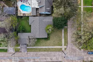 5703 Rutherglenn Dr, Houston, TX 77096 - Photo 37