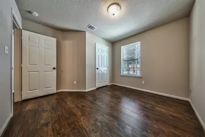 10595 Royal Andrews, Conroe, TX 77303 - Photo 11