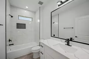 1078 St Clair St, Houston, TX 77088 - Photo 21