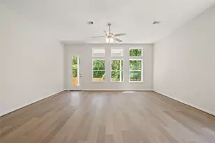 308 Snow Goose Ct, Willis, TX 77318 - Photo 17