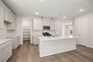 308 Snow Goose Ct, Willis, TX 77318 - Photo 13