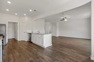 25522 Blooming Hazel Dr, Cleveland, TX 77328 - Photo 7