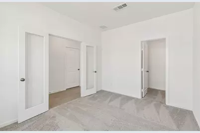 1026 S Oakhurst Drive, Dayton, TX 77535 - Photo 5