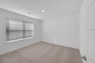 16956 Jim Sharp Dr, Montgomery, TX 77316 - Photo 19