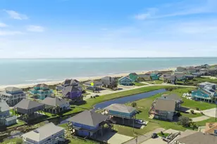 3026 Copacabana Dr, Crystal Beach, TX 77650 - Photo 35