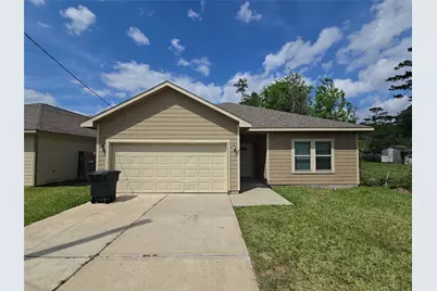8205 Claiborne, Houston, TX 77078 - Photo 1