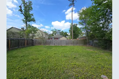 8205 Claiborne, Houston, TX 77078 - Photo 23