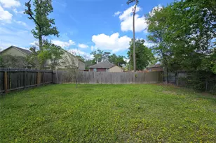 8205 Claiborne, Houston, TX 77078 - Photo 23