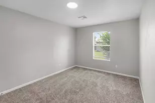 18481 Sunrise Oaks Ct, Montgomery, TX 77316 - Photo 9