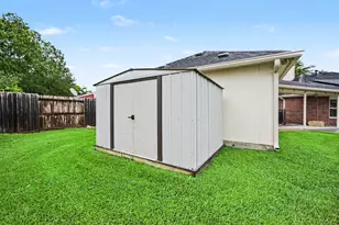 4527 Lake Halbert Ln, Richmond, TX 77406 - Photo 21