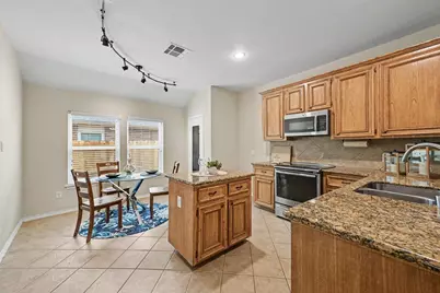 4527 Lake Halbert Lane, Richmond, TX 77406 - Photo 7