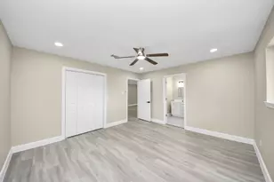 4703 Quail Hollow Dr, Baytown, TX 77521 - Photo 11