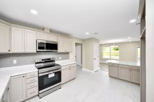 4703 Quail Hollow Dr, Baytown, TX 77521 - Photo 21