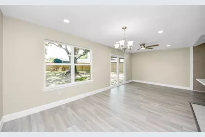 4703 Quail Hollow Drive, Baytown, TX 77521 - Photo 17