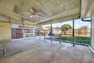 11106 Ferndale Way Dr, Houston, TX 77064 - Photo 27
