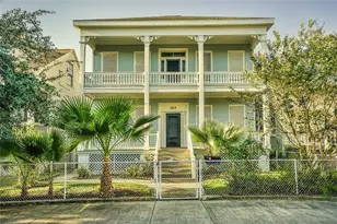 1412 Postoffice, Galveston, TX 77550 - Photo 1