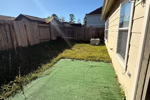 8026 Arrington Forest Ln, Humble, TX 77338 - Photo 17