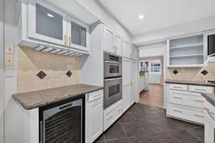 3827 Drake St, Houston, TX 77005 - Photo 21