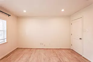 3827 Drake St, Houston, TX 77005 - Photo 25