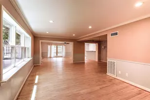 3827 Drake St, Houston, TX 77005 - Photo 3