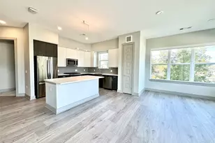 401 W 25th St, Houston, TX 77008 - Photo 3