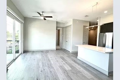 401 W 25th Street #1423, Houston, TX 77008 - Photo 9