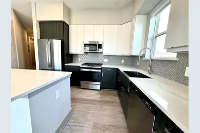 401 W 25th Street #1423, Houston, TX 77008 - Photo 5