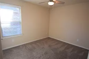 3042 Village Creek Dr, Katy, TX 77494 - Photo 7