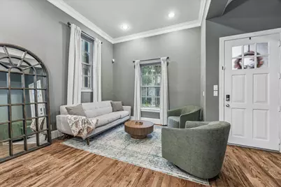 5607 Cohn Meadows, Houston, TX 77007 - Photo 11