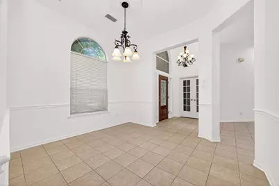 22 Westwinds Circle NE, The Woodlands, TX 77382 - Photo 11