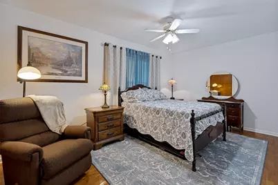 614 E Martindale Street, Seguin, TX 78155 - Photo 13