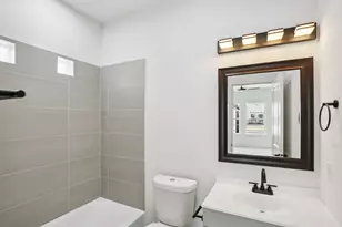 6737 Liverpool St, Houston, TX 77021 - Photo 21
