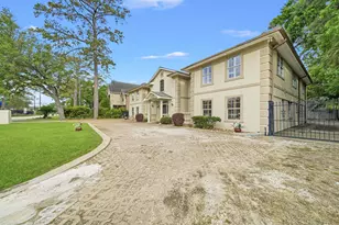11730 Denise Dr, Houston, TX 77024 - Photo 3