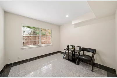 11730 Denise Drive, Houston, TX 77024 - Photo 21