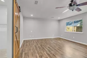 25 Hornbill Ct, The Woodlands, TX 77380 - Photo 23