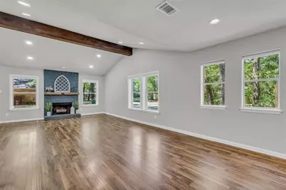 25 Hornbill Court, The Woodlands, TX 77380 - Photo 5