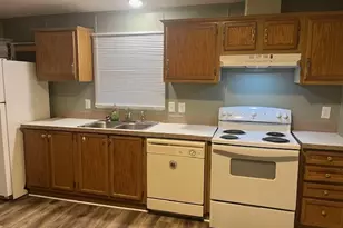 13074 Pine Trail Ct, Willis, TX 77318 - Photo 5