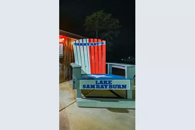 177 Sugarberry, Brookeland, TX 75931 - Photo 17