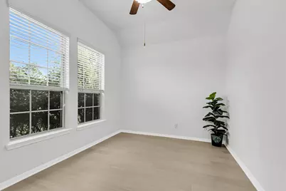 138 Meadow Landing Drive, Conroe, TX 77384 - Photo 7